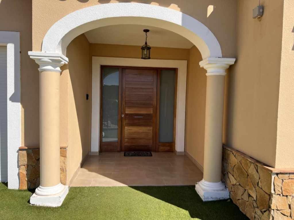 Casa Mas Ambros Con Piscina Desbordante Villa Calonge  Bagian luar foto